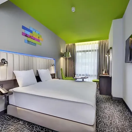 酒店 Park By Radisson Izmir 4*